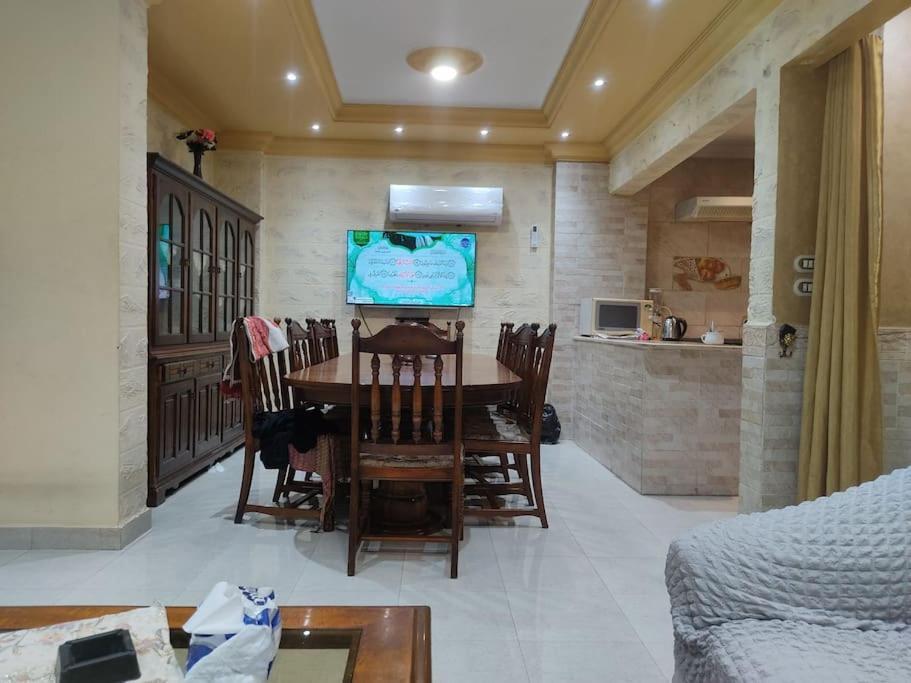 Apartment Doqi 3 2 Bathroom Wifi Near Nile Cairo